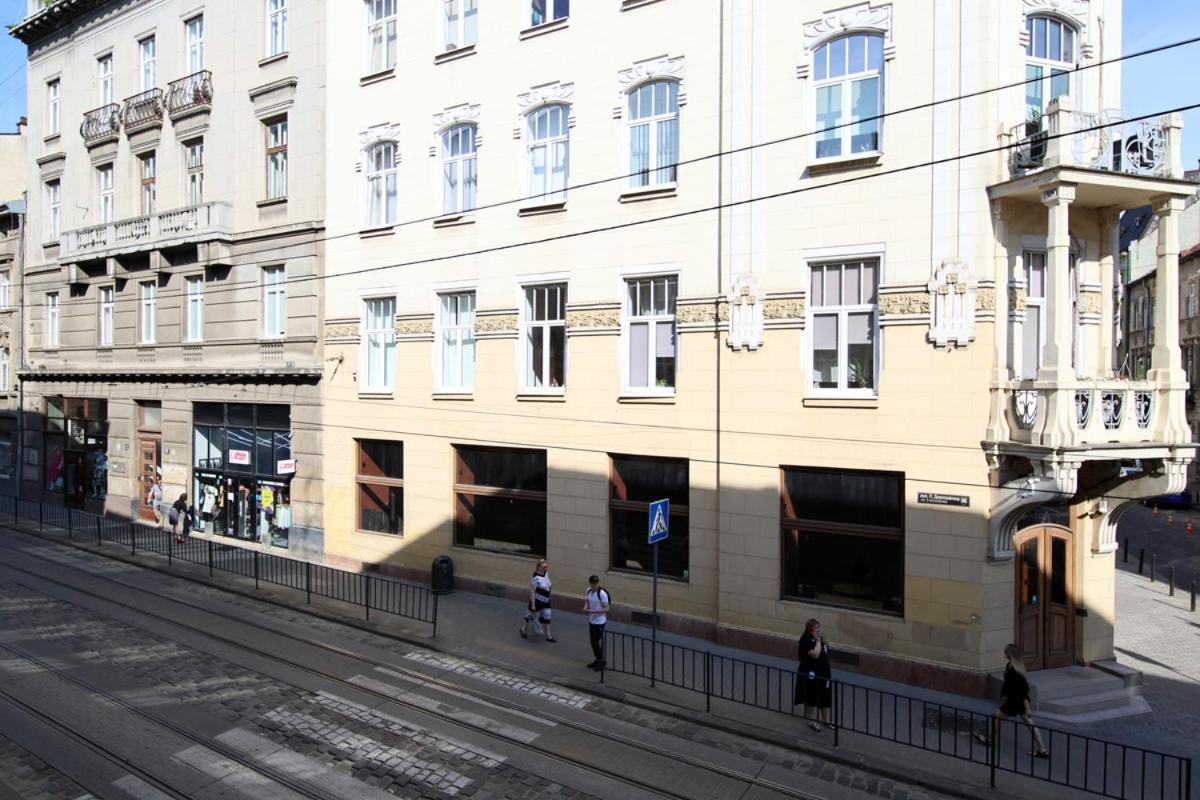 Buk Apartments On Doroshenka 25 Львів Екстер'єр фото