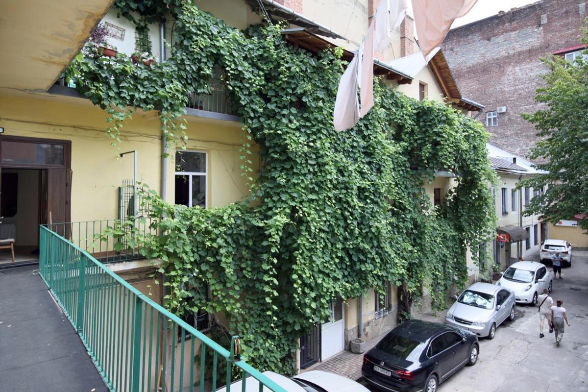Buk Apartments On Doroshenka 25 Львів Екстер'єр фото